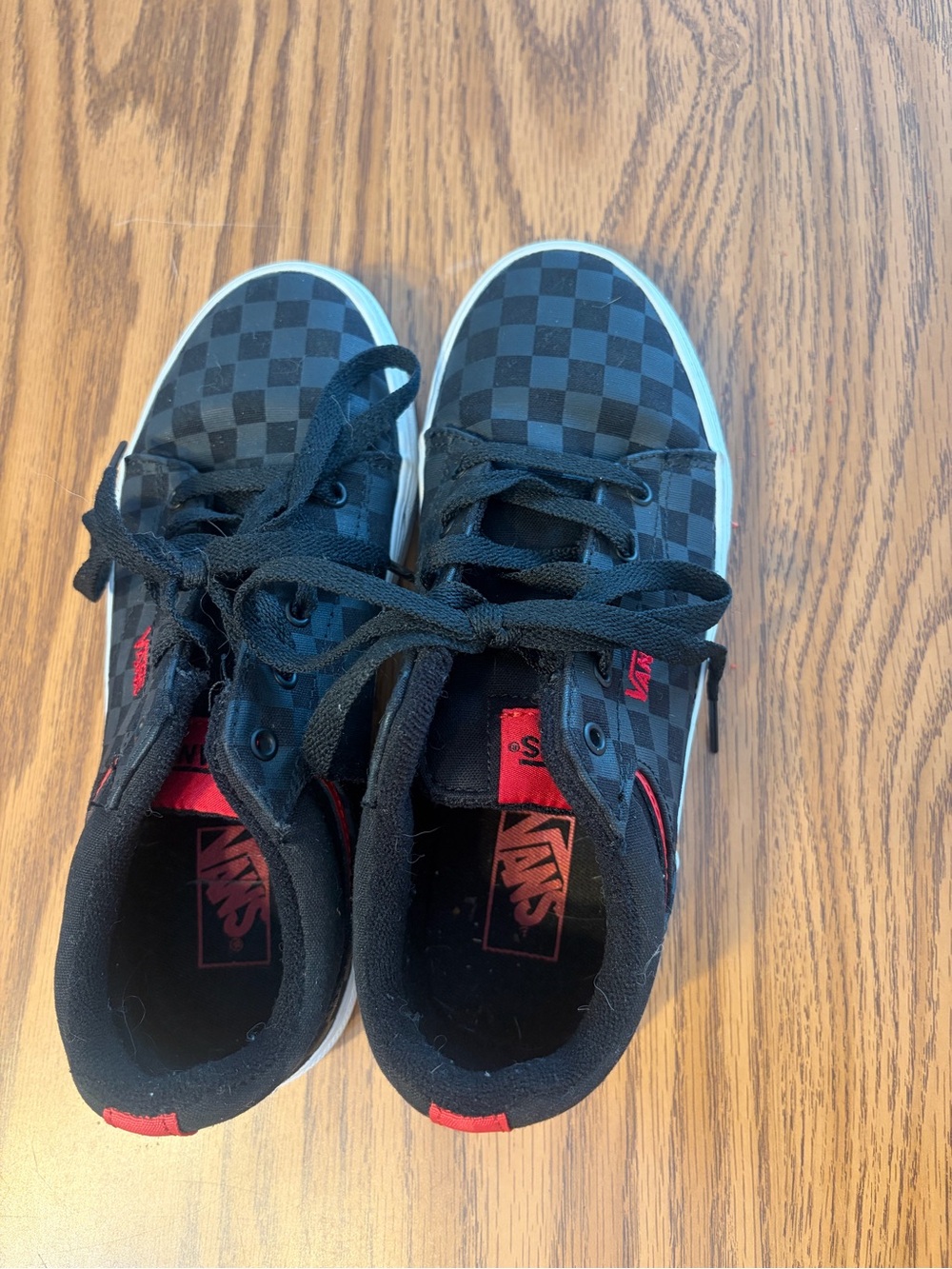 Vans Kids Black Checkerboard Low-Top Sneakers with Red Accents